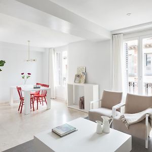 Carretas Apartments