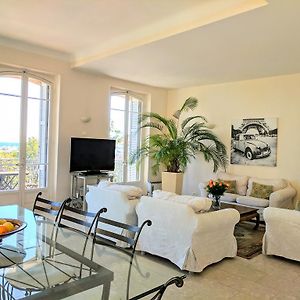 Appartement à 3 Chambres à Coucher
