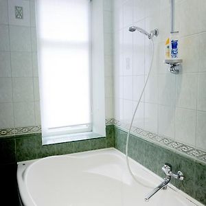 Chambre Triple de Base