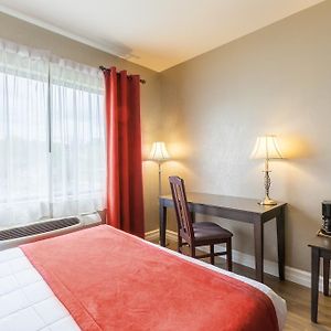 Chambre Économique Lit Queen-Size