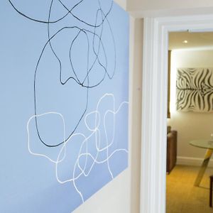 Appartement à 2 Chambres à Coucher