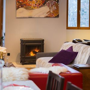 Appartement à 3 Chambres à Coucher