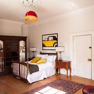 The Harcourt Suites