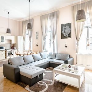Bpr Koenig Design Apartment