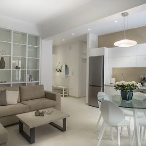 Acropolis Museum - Modern Living I