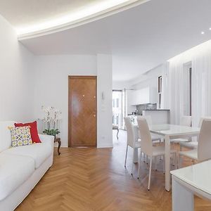 Luxury Apartment On Grand Canal By Wonderful Italy