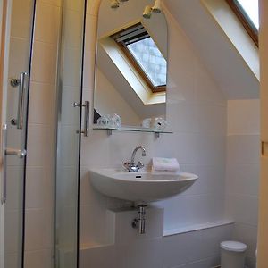 Chambre Standarde Familiale Communicante