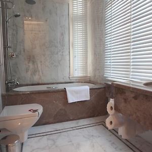 Studio de Luxe Lit King-Size