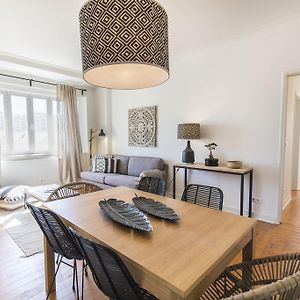 Appartement à 2 Chambres à Coucher
