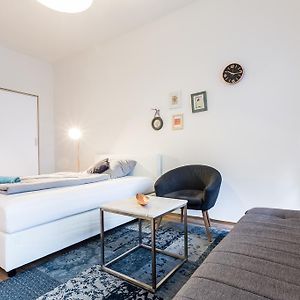 Appartement à 2 Chambres à Coucher