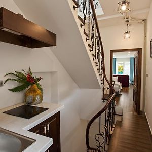Family External Bathroom Room