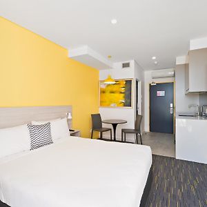 Value Suites Green Square
