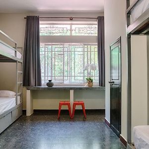 Dormitory Room Mixed