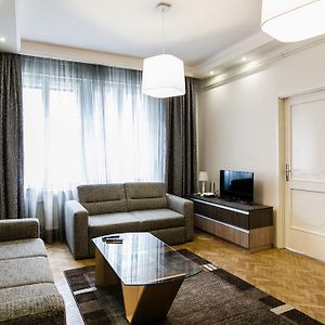 Apartment At Nagymezo