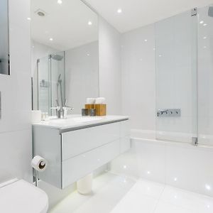 Appartement à 3 Chambres à Coucher