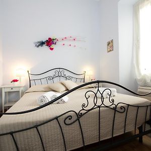 Appartement à 3 Chambres à Coucher
