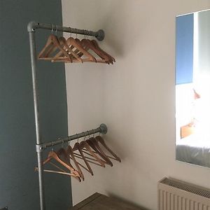Chambre Budgétée Lit King-Size