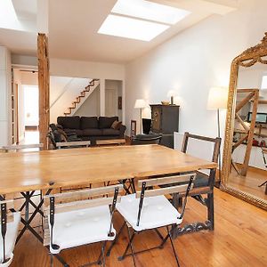 Central, Charming, Quiet, Garden And Parking