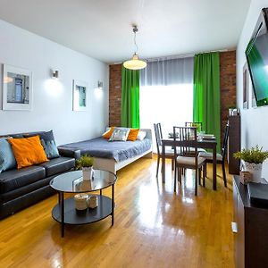 Friendhouse Apartments Angel City