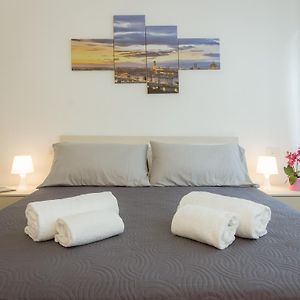 Stylisch Canacci 2 Bedroom Apartment