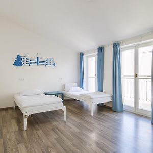 Dormitory Room Mixed