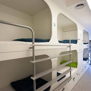 Dormitory Room Mixed