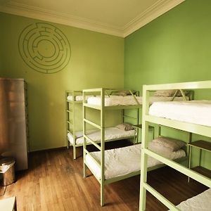 Dormitory Room Mixed