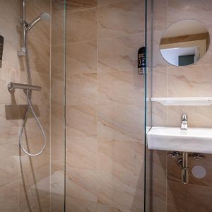 Private Bathroom Single Room