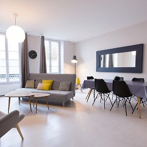 Appartement à 3 Chambres à Coucher