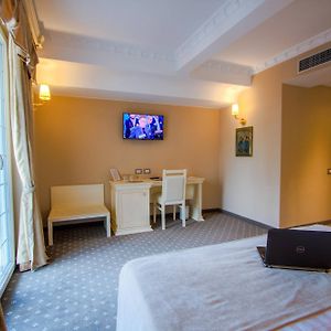 Chambre Supérieure Lit King-Size