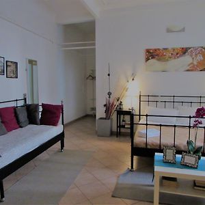Studio de Luxe Lit King-Size