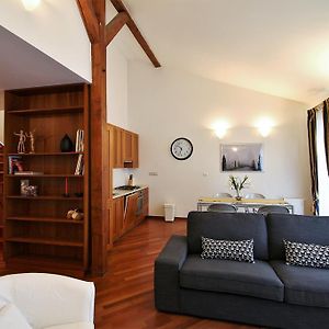 Appartement Penthouse à 2 Chambres à Coucher