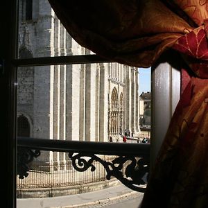 Chambre Triple au Deuxième Étage