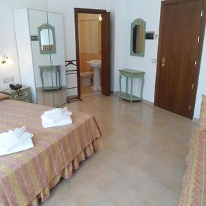 Chambre Lit Queen-Size