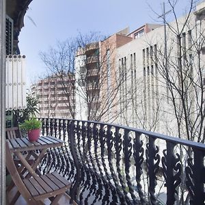Aparteasy - Authentic Family Apartment