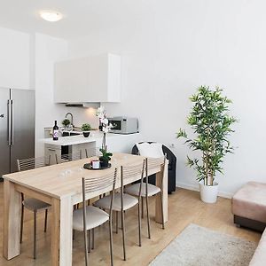 Appartement à 3 Chambres à Coucher