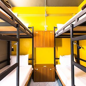 Chambre Juste Pour Femmes Dortoir