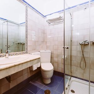 Chambre Économique Lit King-Size