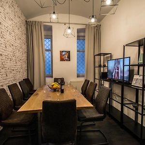 Brooklyn Sauna Apt By Ruterra