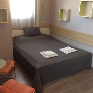 Two Couples Apartment