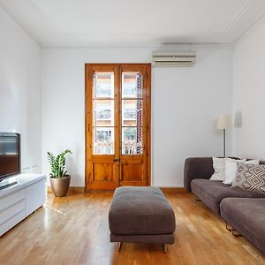 Appartement à 3 Chambres à Coucher