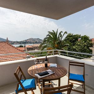 Apartments Villa Karmen
