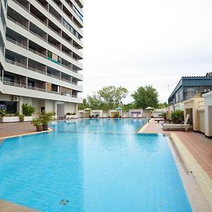 Angket Hip Residence