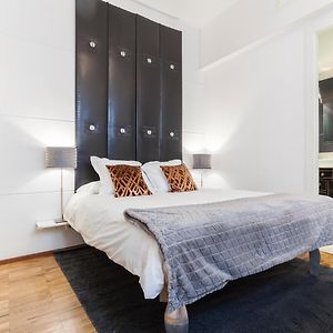 Appartement à 3 Chambres à Coucher