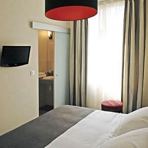 Chambre Moyenne Lit King-Size