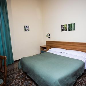 Chambre Standarde Simple