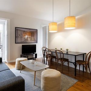 Appartement à 3 Chambres à Coucher