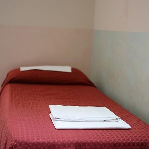 Dormitory Room Mixed