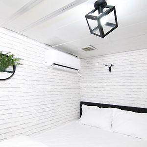 Without Window King Room