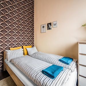 Appartement à 2 Chambres à Coucher